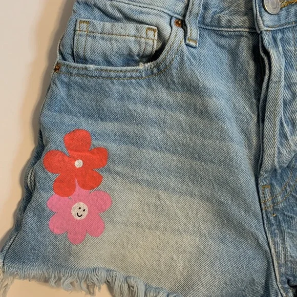 PacSun Women’s Jean Shorts - Picture 2 of 8